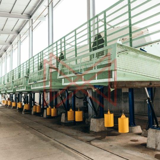 slider equipos palma de aceite: Tolva de Recibo de Fruto imagen 2